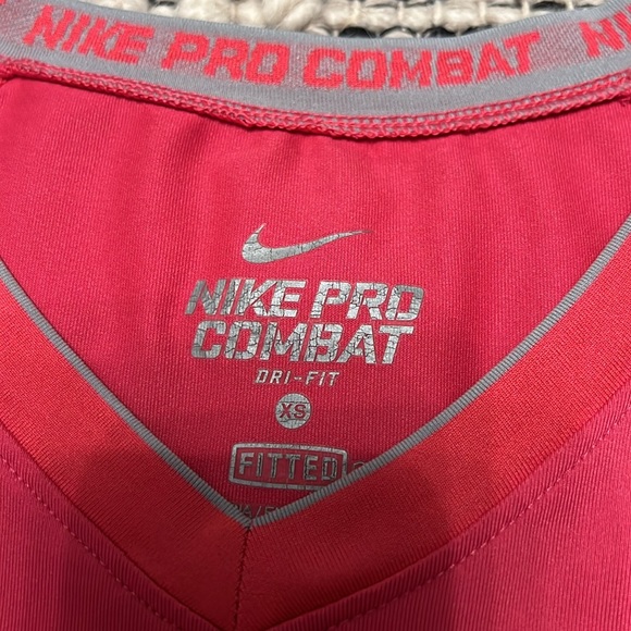 Nike Pro Combat Dri-Fit Size: XS Color: Hot Pink - Picture 3 of 4